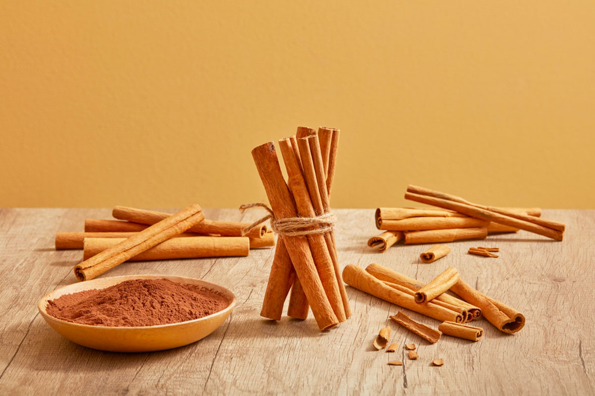 What Is Saigon Cinnamon? Benefits and Comparison to Other Types ...